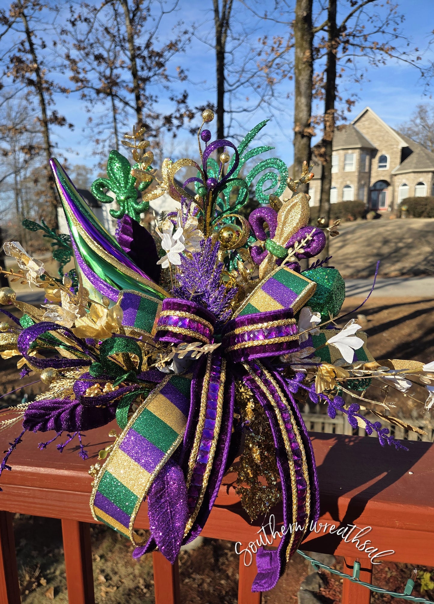 Deluxe Mardi Gras Finial & Jewel Centerpiece Arrangement