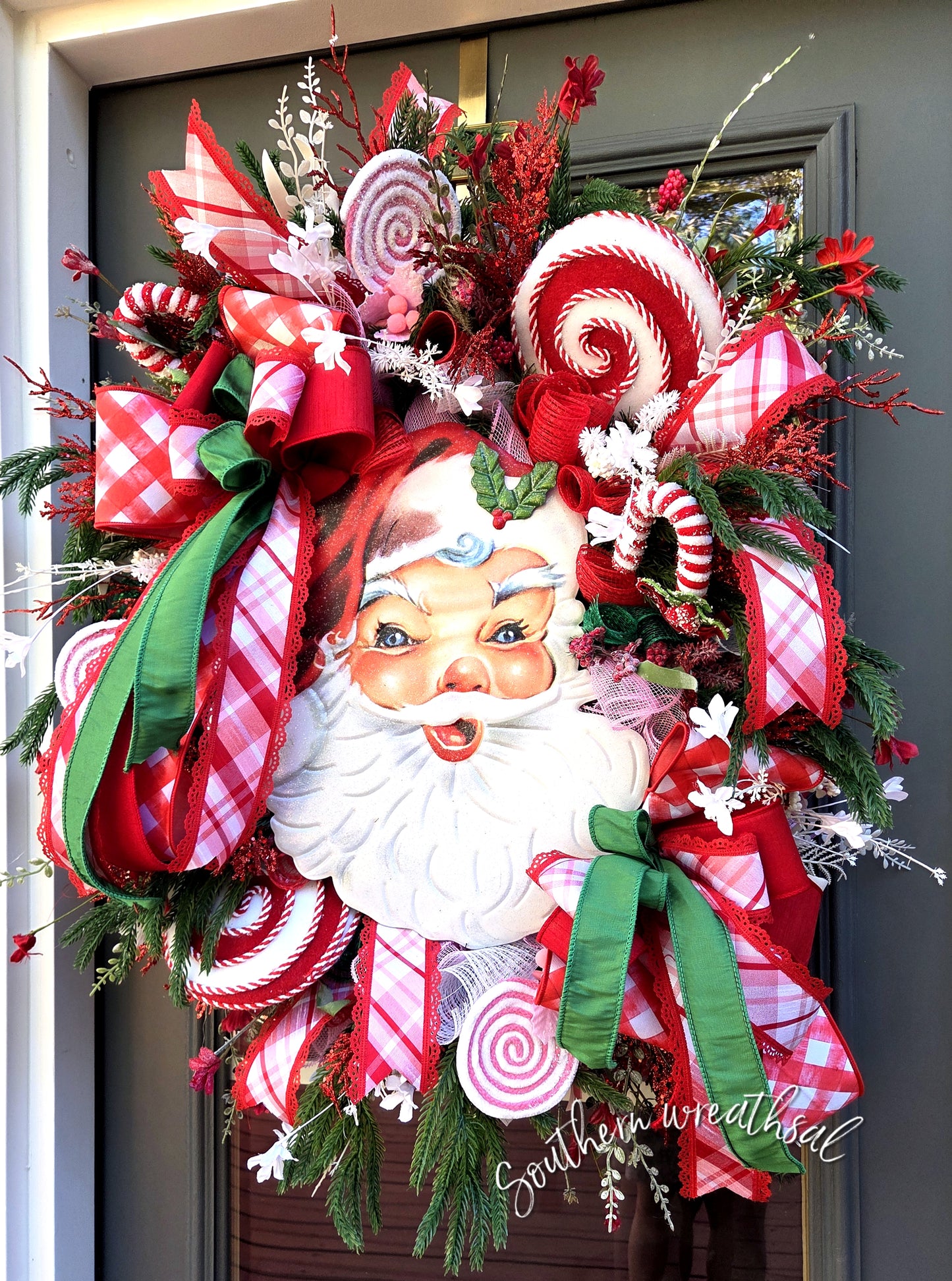 Christmas Vintage Santa Red & Pink Deluxe Door Wreath