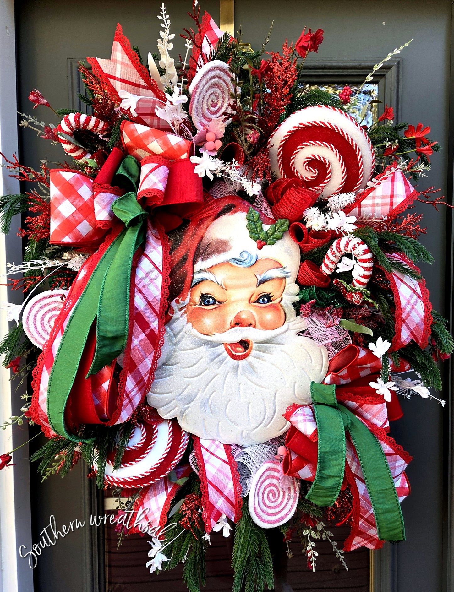 Christmas Vintage Santa Red & Pink Deluxe Door Wreath