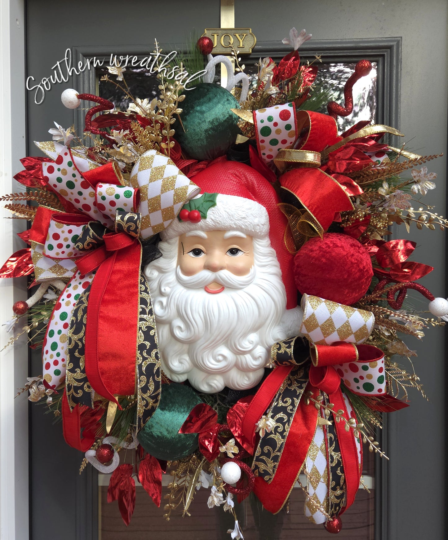 Traditional Vintage Light-Up Santa Door Wreath * Red, Green & Gold