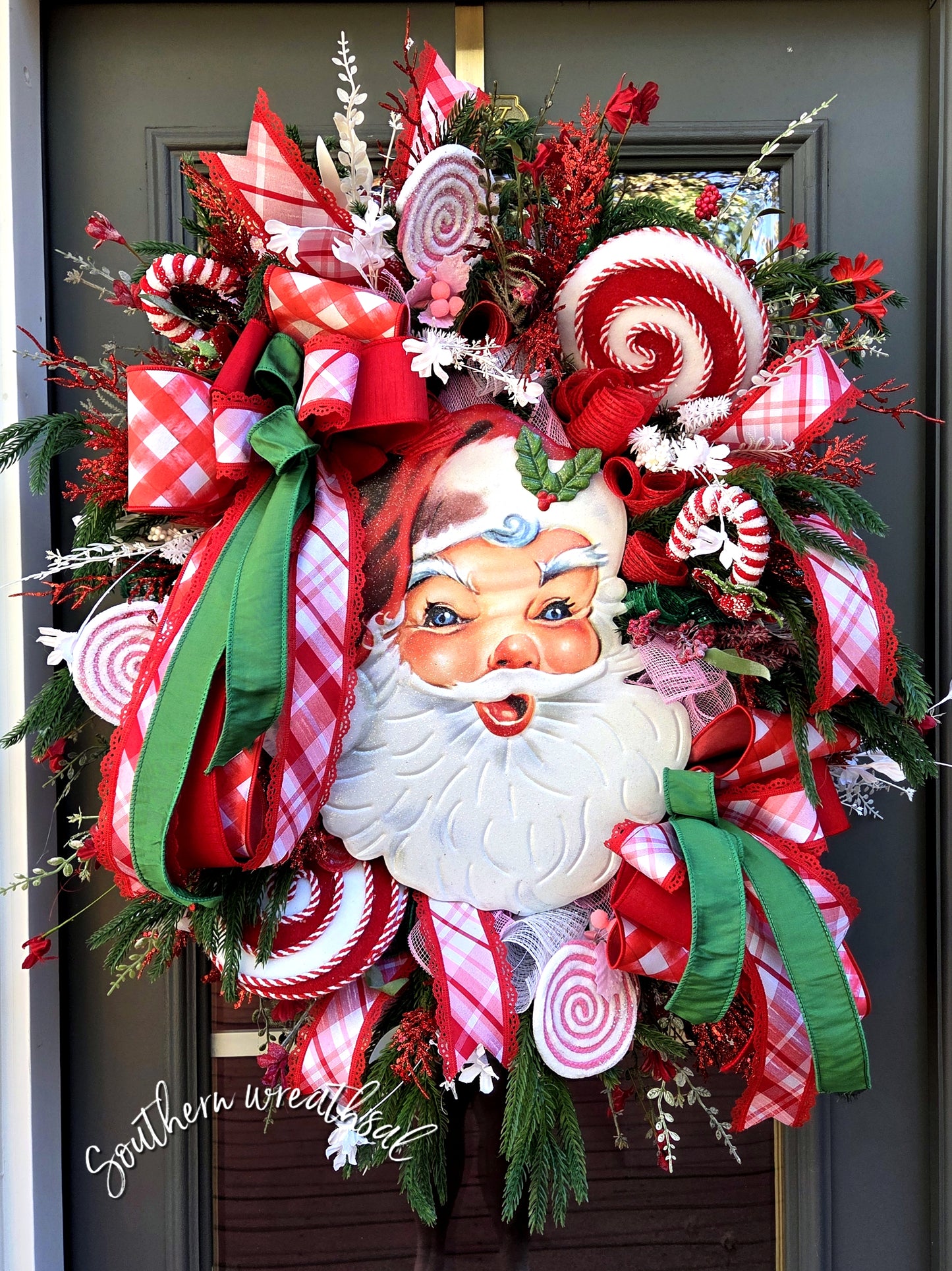 Christmas Vintage Santa Red & Pink Deluxe Door Wreath