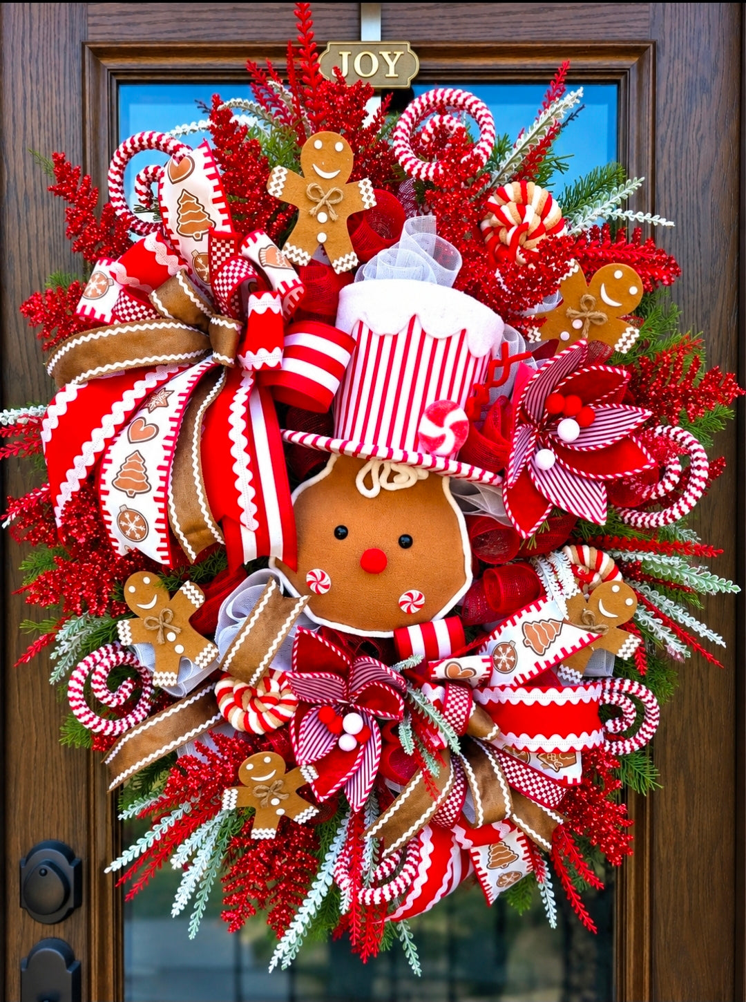 Christmas XL Gingerbread Man red and White Door Wreath