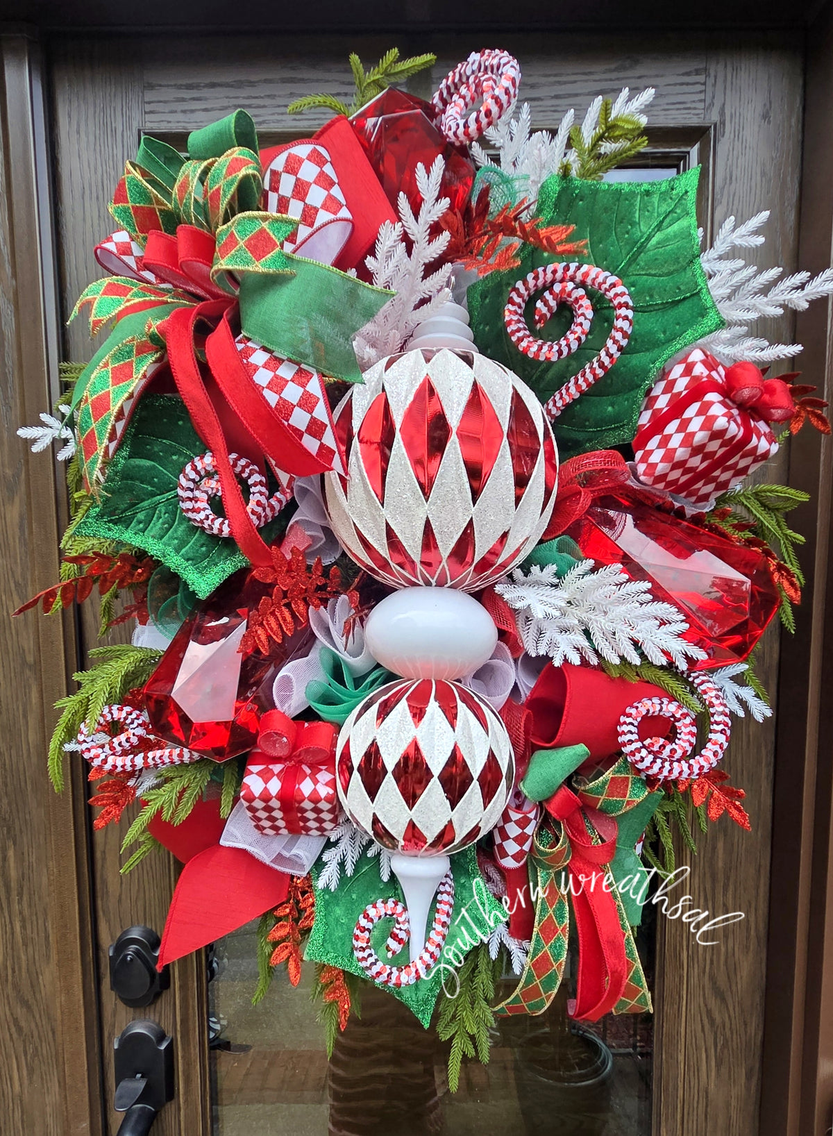 Red White Christmas Wreath, Finial Ornament Wreath